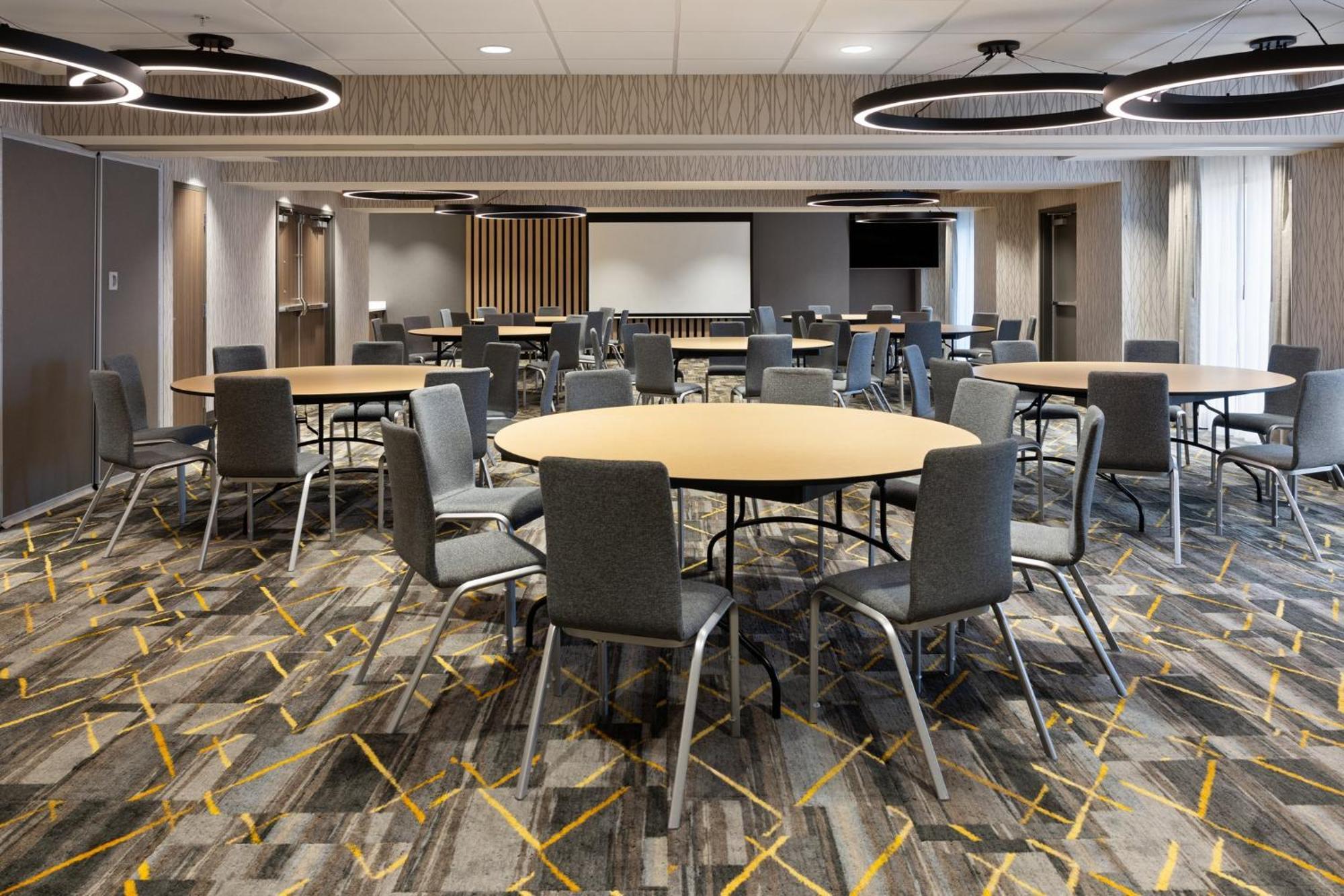 & West End, An Ihg 2* Richmond