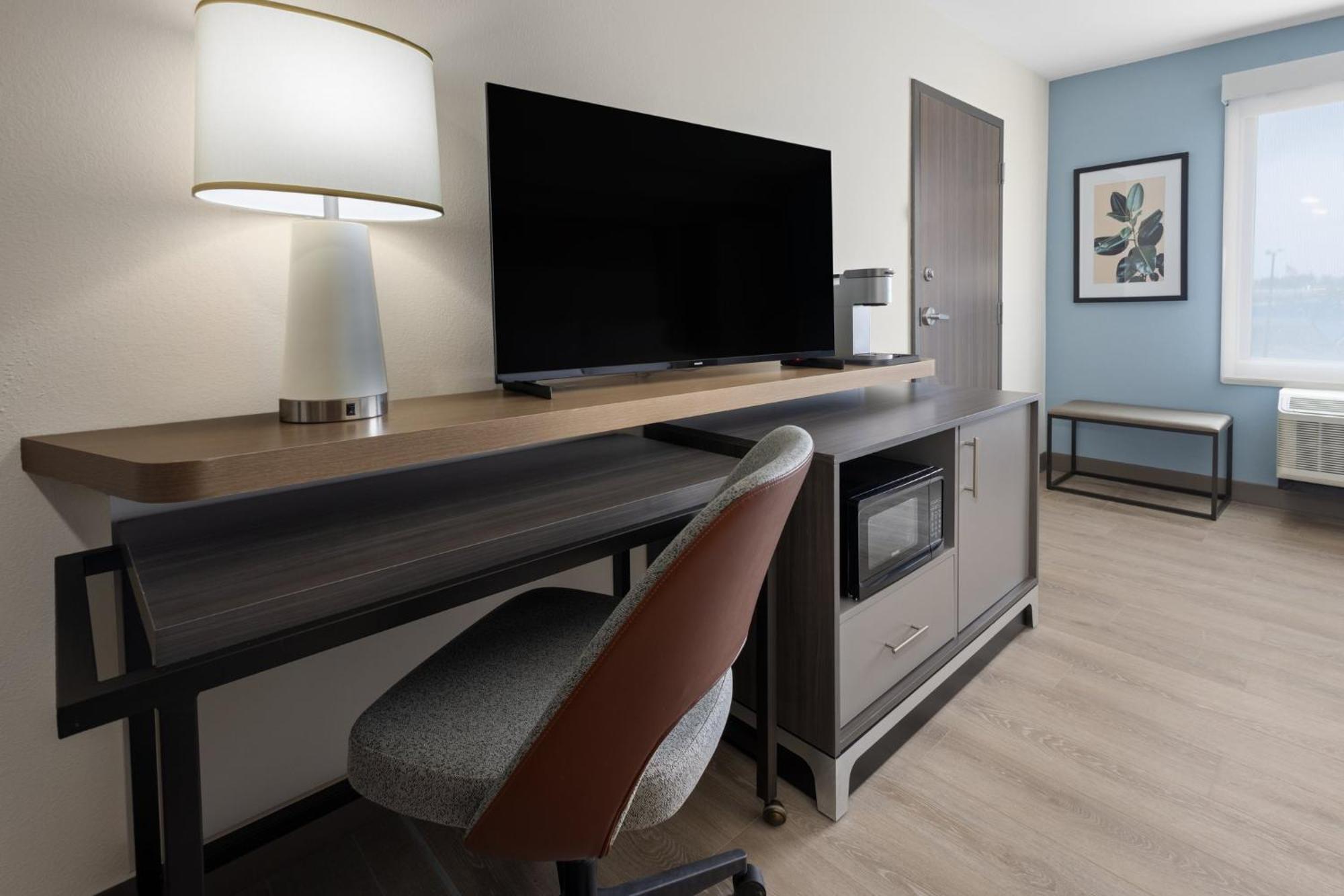 & West End, An Ihg Hotel