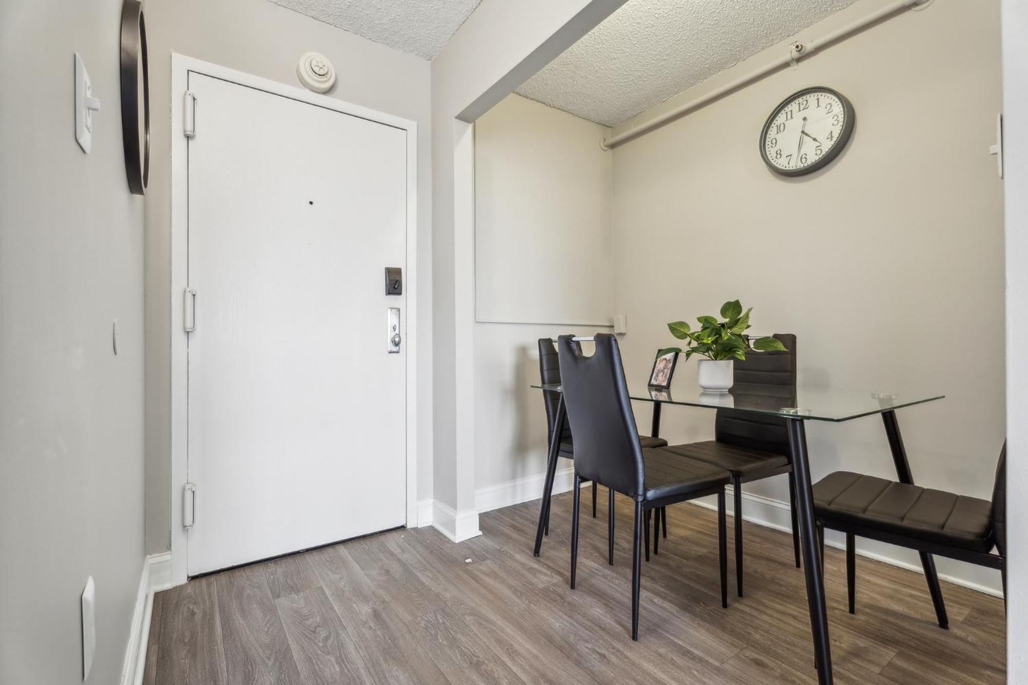 Legacy At Imperial Village 1014 I 2 Bed 2 Bath Apartment