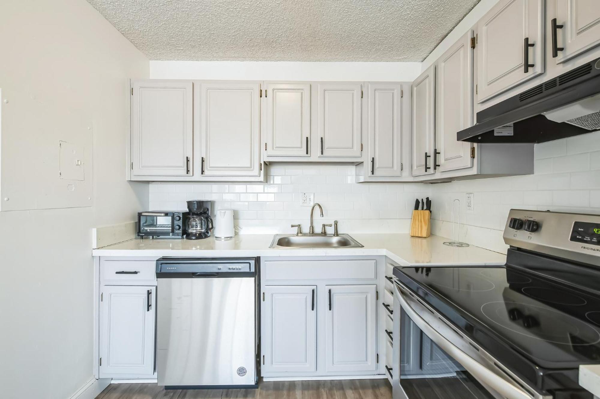 Apartment Legacy At Imperial Village 418 I 2 Bed 1 Bath Richmond