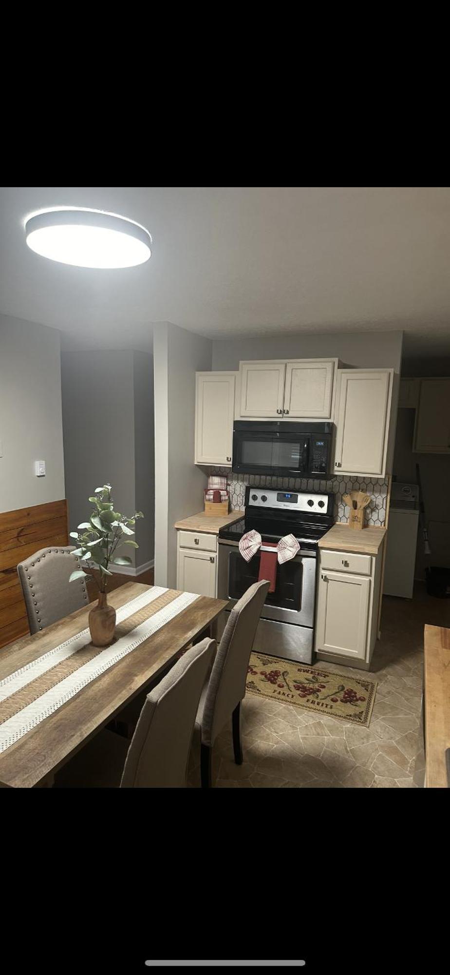 Serene Retreat! 420 Friendly In Designated Area, 3 Minutes To Downtown * Richmond