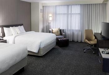 Courtyard By Marriott Downtown Hotel Richmond