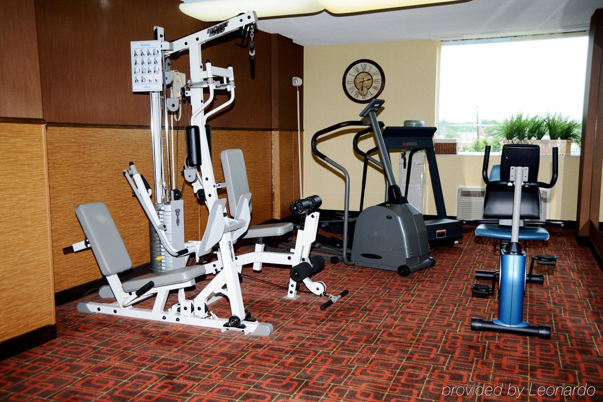 Express - Midtown By Ihg 3*