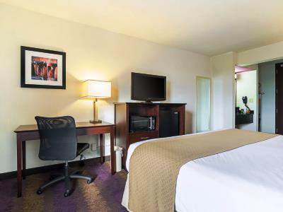 Hotel & West End, An Ihg
