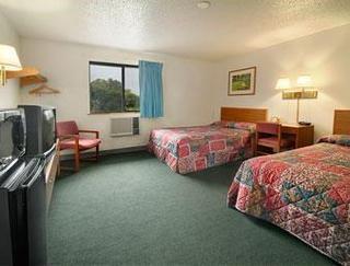 Hotel Super 8 By Wyndham Richmond/chamberlayne Rd