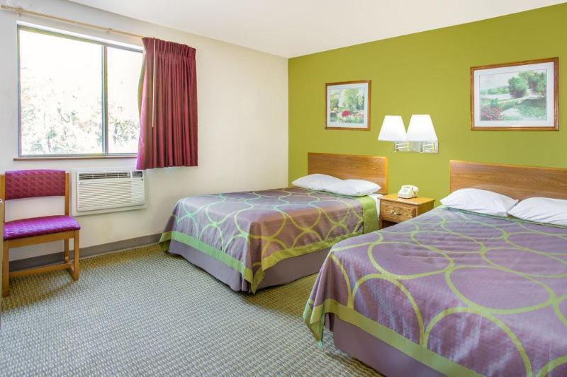 Super 8 By Wyndham Richmond/chamberlayne Rd Hotel