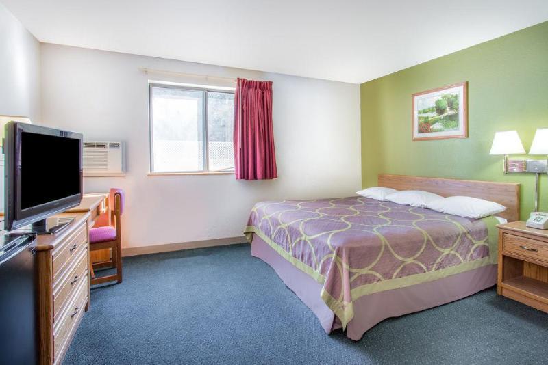 Hotel Super 8 By Wyndham Richmond/chamberlayne Rd