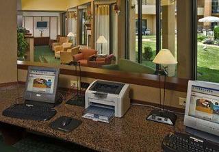 Courtyard By Marriott West 3*