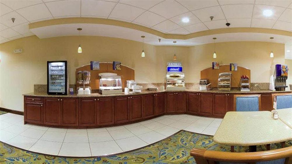 Hotel Express - Downtown By Ihg 2*