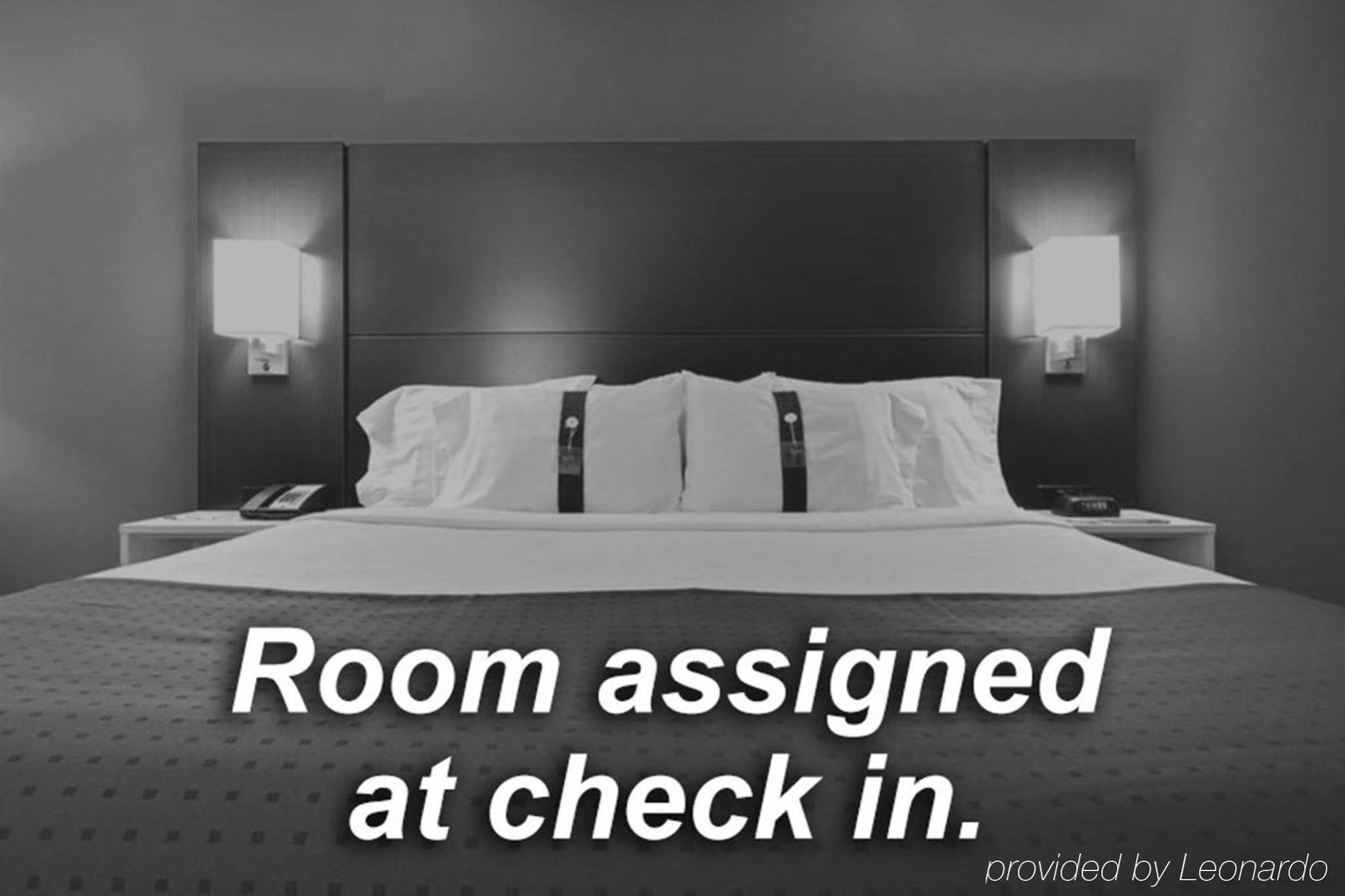 Hotel Express - Downtown By Ihg 2*