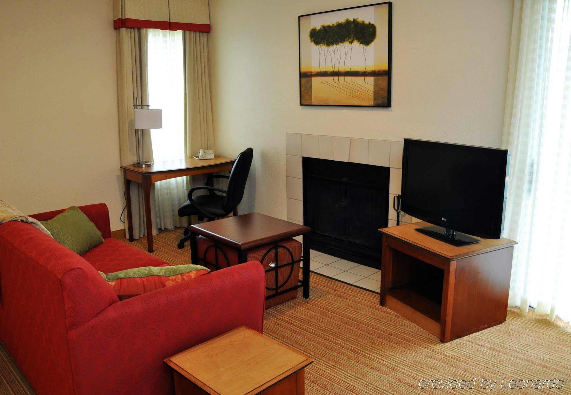 West End 3*