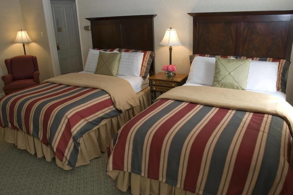 Linden Row Inn 3*
