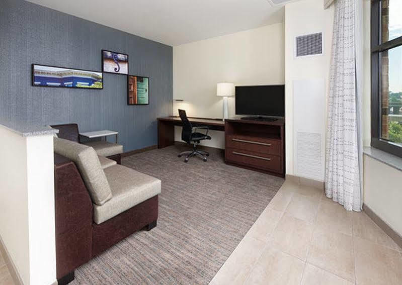 By Marriott Downtown Hotel 4*