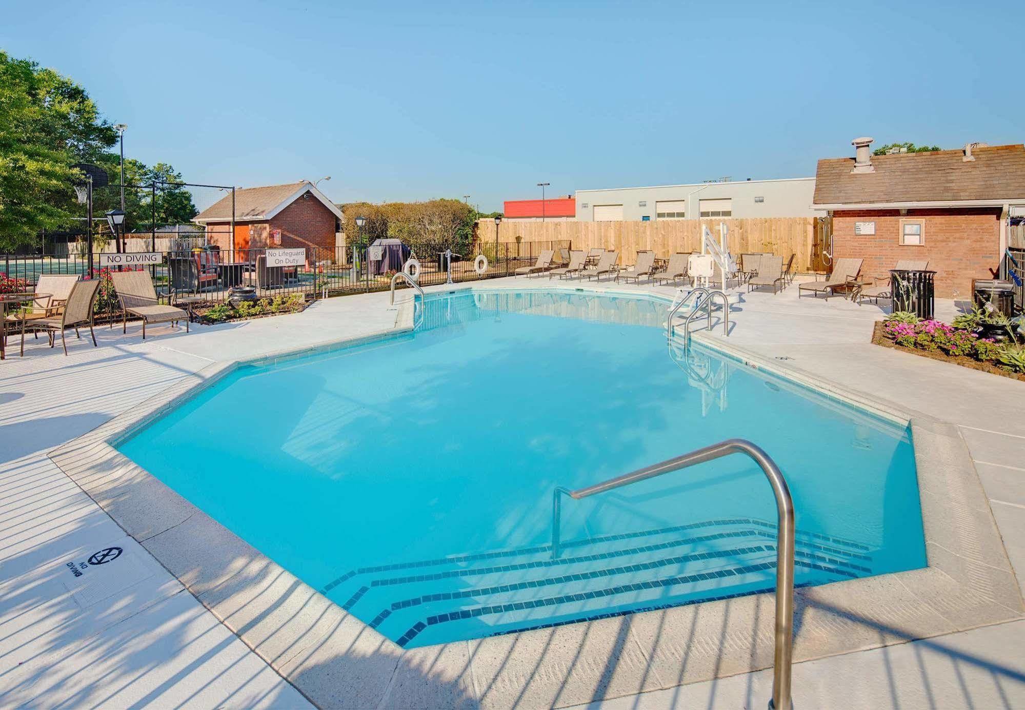 Hotel West End