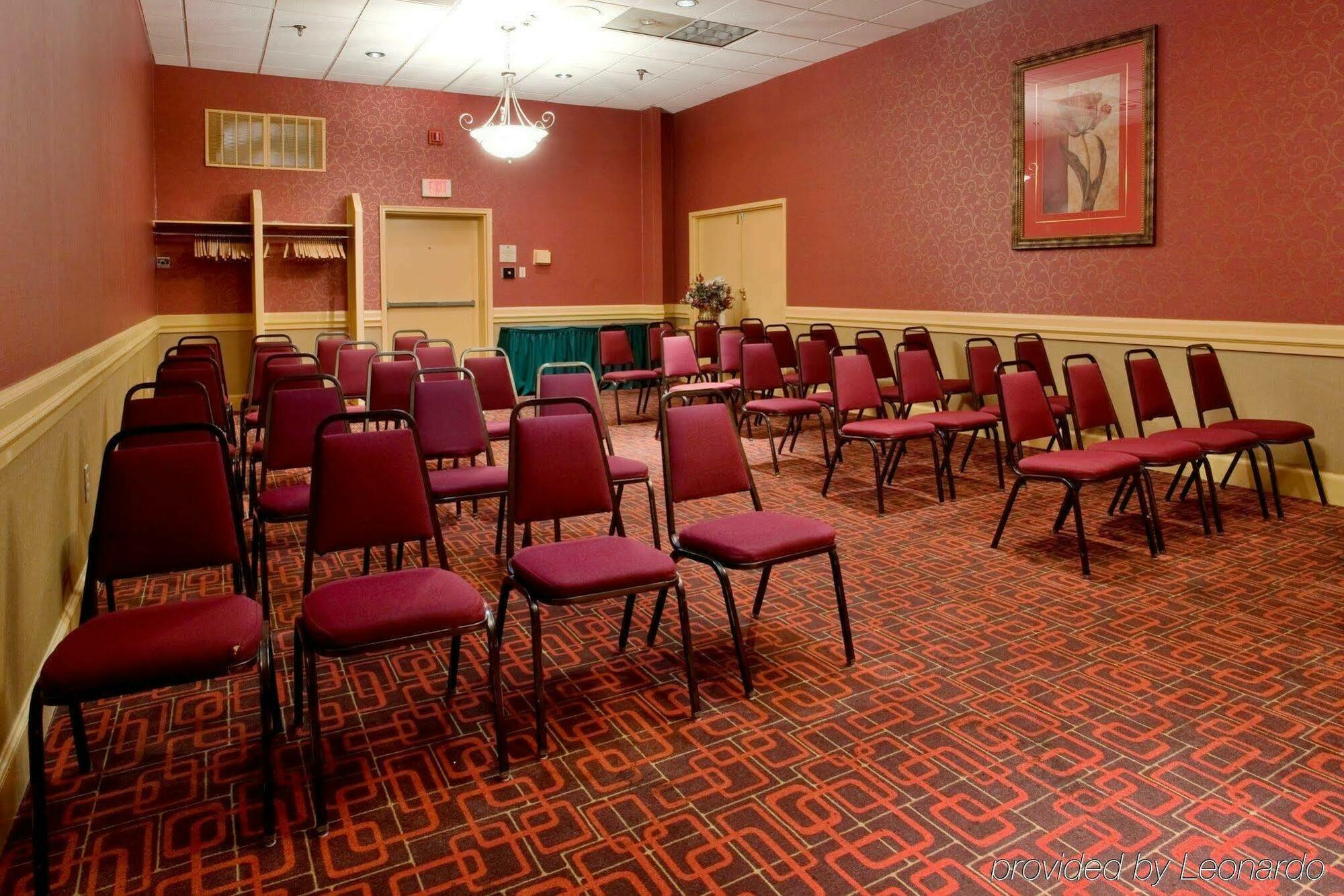 Express - Midtown By Ihg 3* Richmond