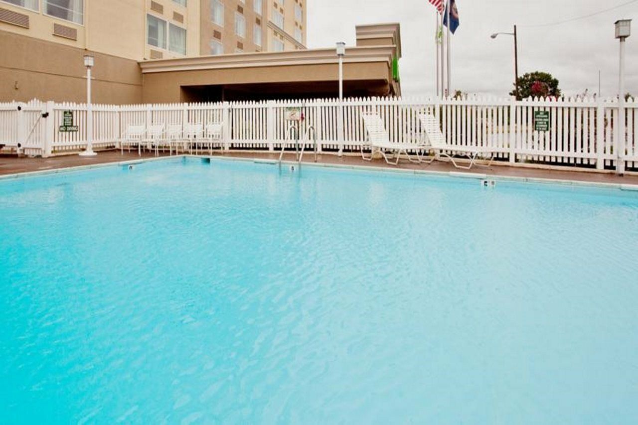Express - Midtown By Ihg