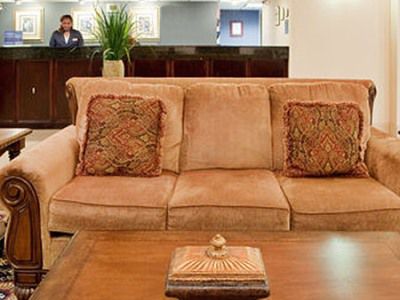 Hotel Crowne Plaza West 4*