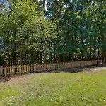 Charming, Cheerful 3 Bedroom Home In Richmond, Va!