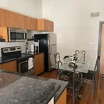 Charming 2 Bedroom Apartment Near Vcu