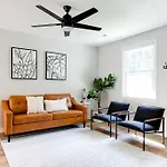 Boho Ranch Home In The West End
