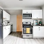 Private Boho Bungalow 10 Minutes To Downtown Rva!