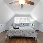The Bamboo House! Dog-Friendly Home N Rva Sleeps 8