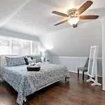 The Bamboo House! Dog-Friendly Home N Rva Sleeps 8