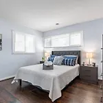 The Bamboo House! Dog-Friendly Home N Rva Sleeps 8