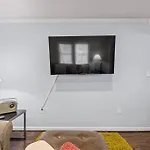 The Bamboo House! Dog-Friendly Home N Rva Sleeps 8