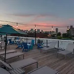 Landing At South Bank - 2 Bedrooms In Manchester
