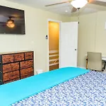 3 Bedroom Comfy Rva