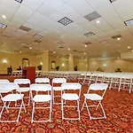 Quality Inn And Suites Conference Center