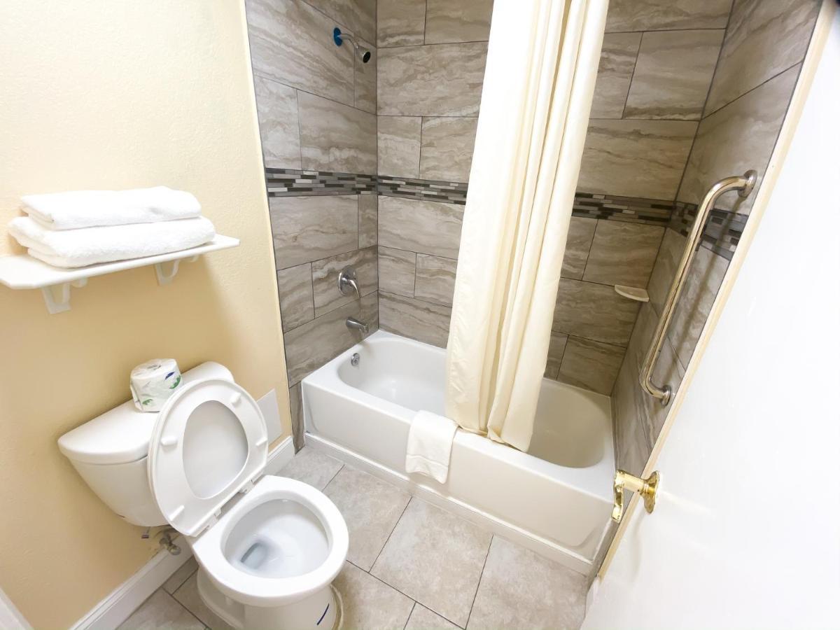 Econo Richmond-north Chesterfield Lodge Richmond