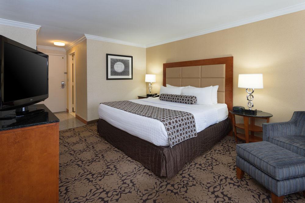 Delta By Marriott Downtown Hotel
