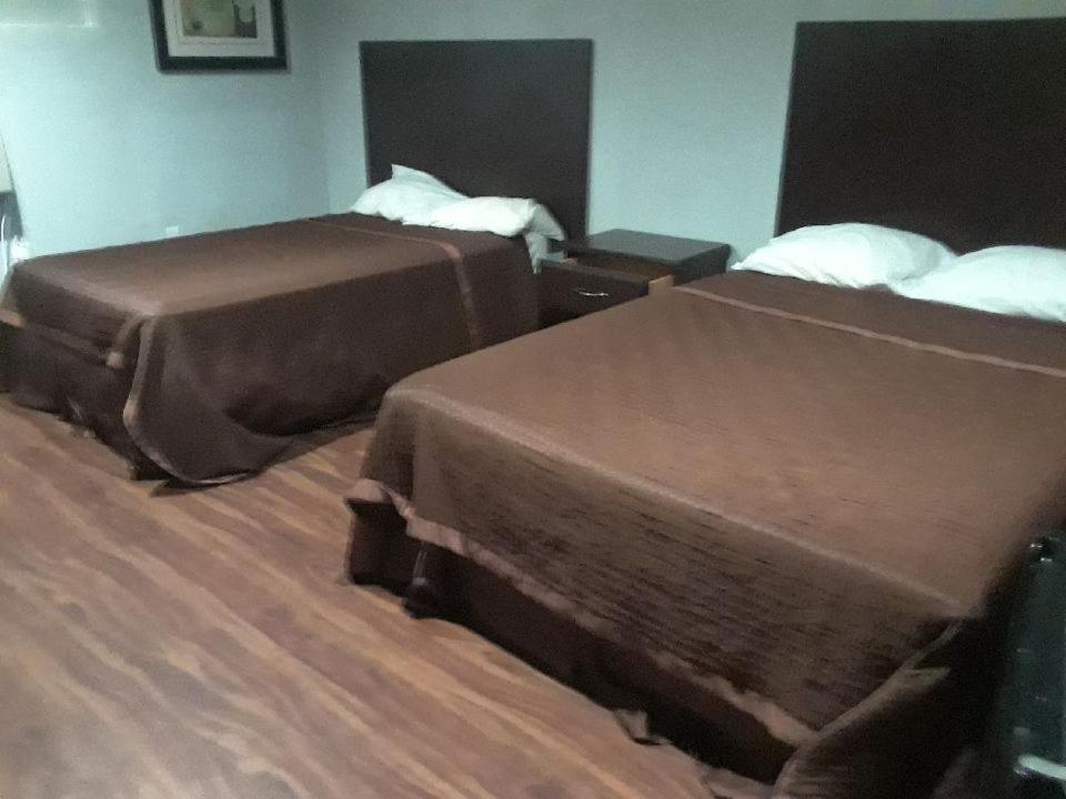Richmond Motel Hotel 4*