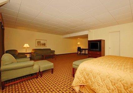 Quality And Conference Center Hotel 2*