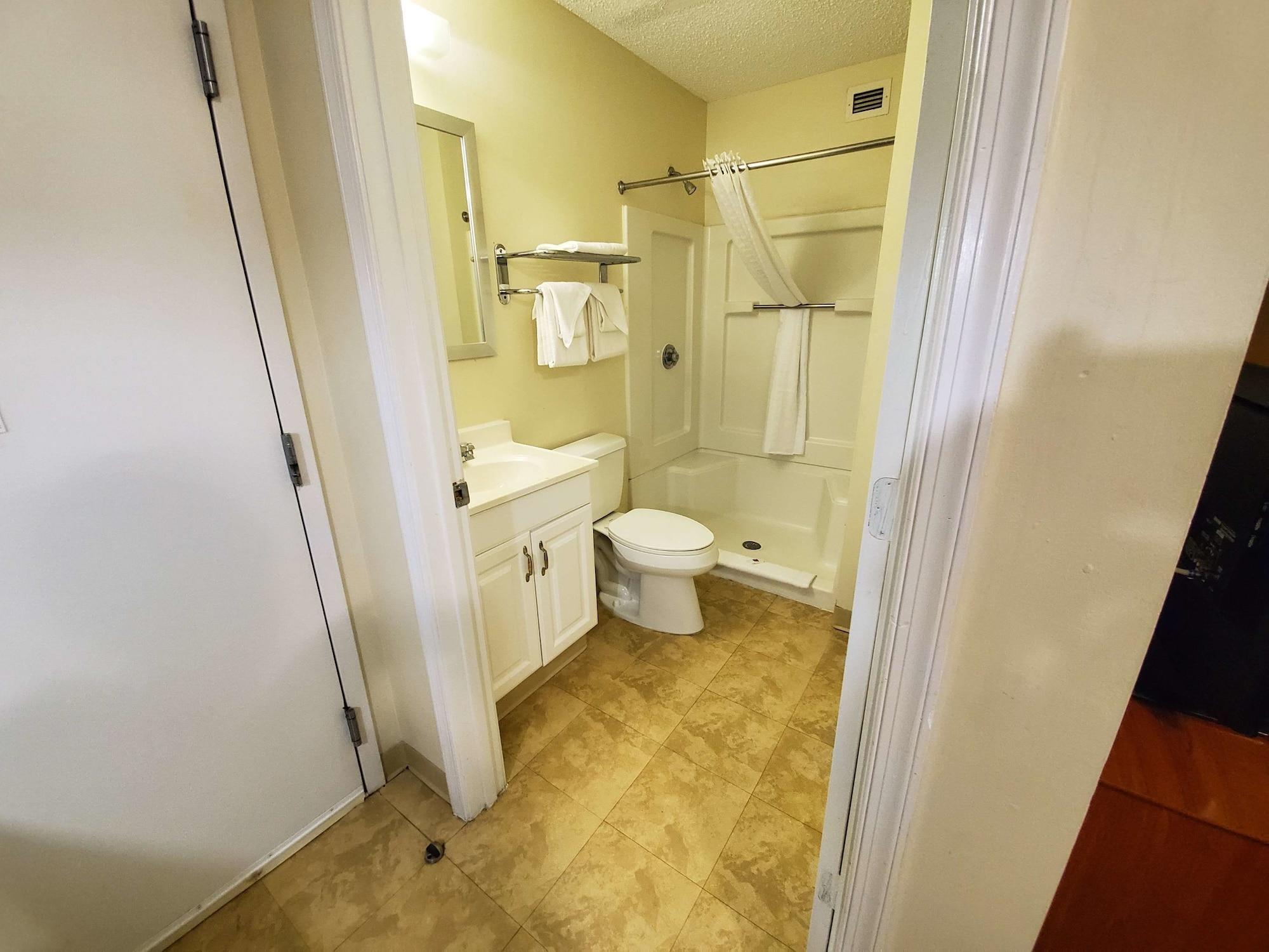 6-richmond, Va - I-64 West Hotel 2*