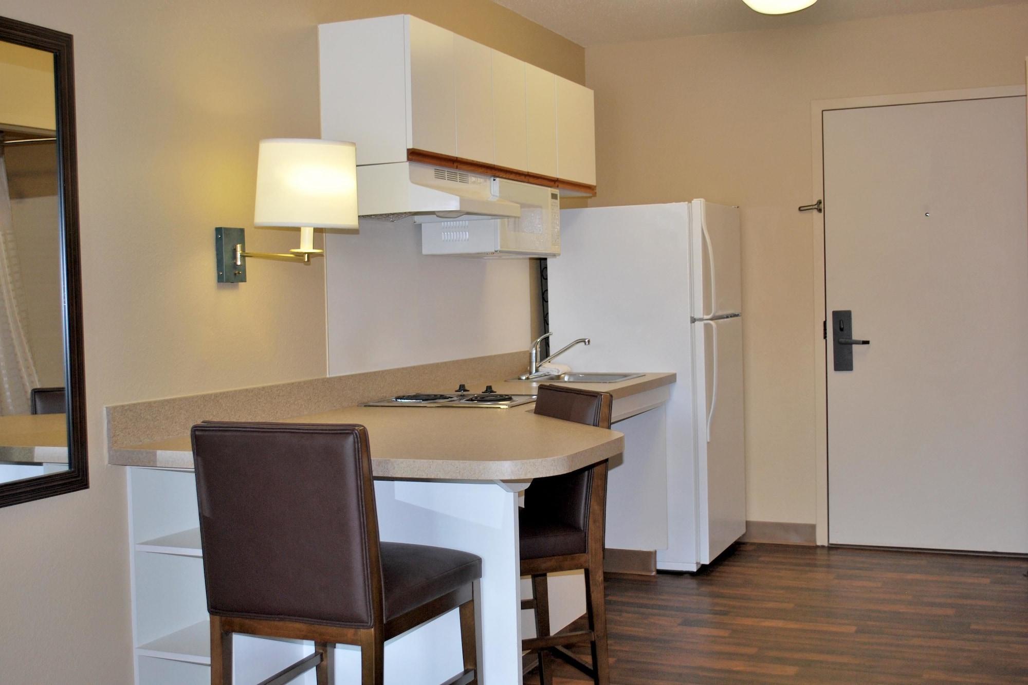 Extended America - North Chesterfield - Arboretum Hotel