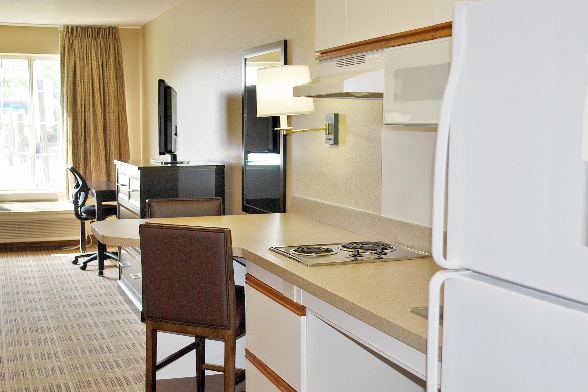 Extended America - North Chesterfield - Arboretum Hotel Richmond