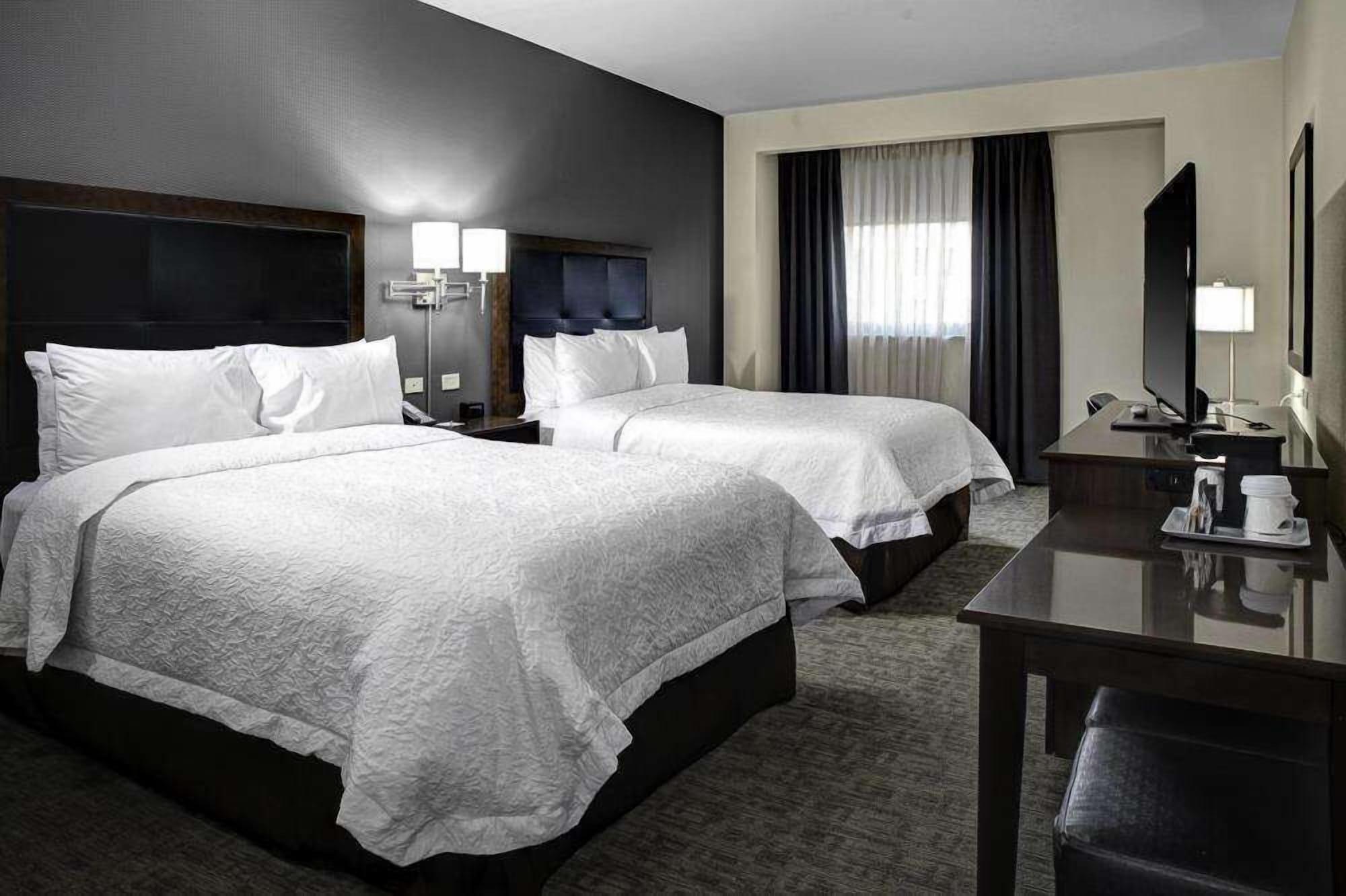Hampton & - - Downtown, Va Hotel Richmond