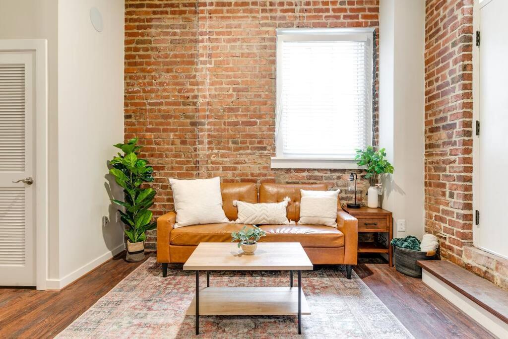 Cozy Chic Retreat In The Heart Of Rva Apartment