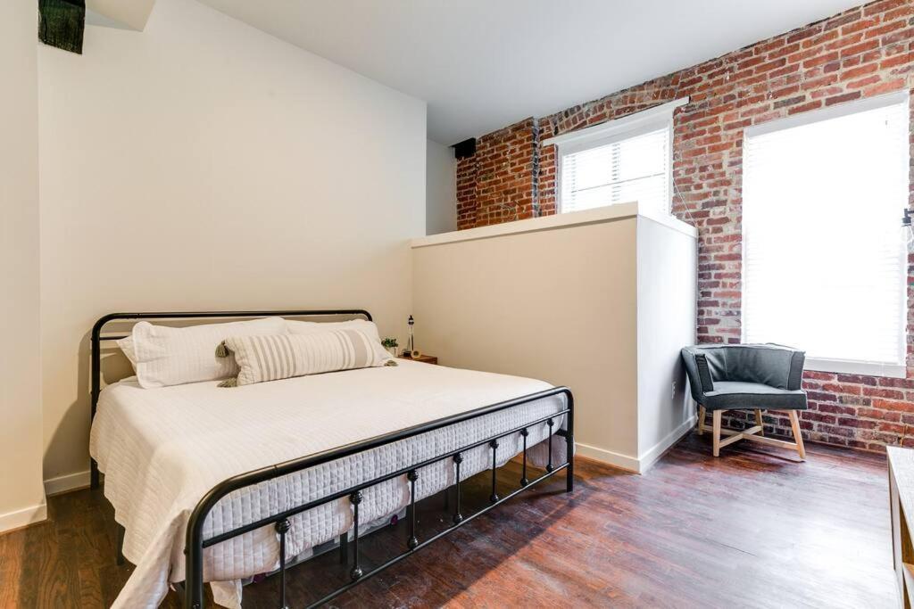 Cozy Chic Retreat In The Heart Of Rva Richmond