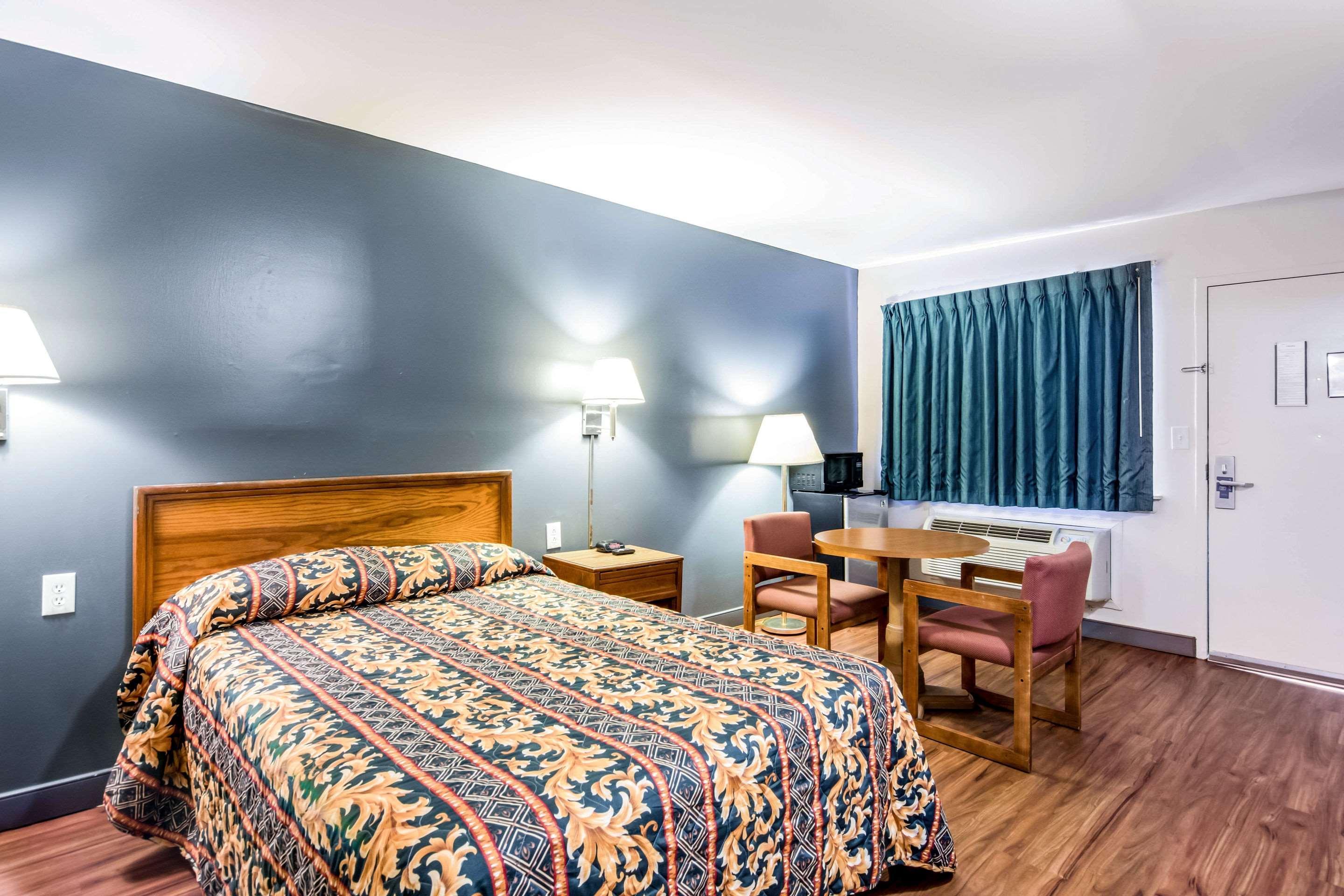 Inn Rodeway South Richmond