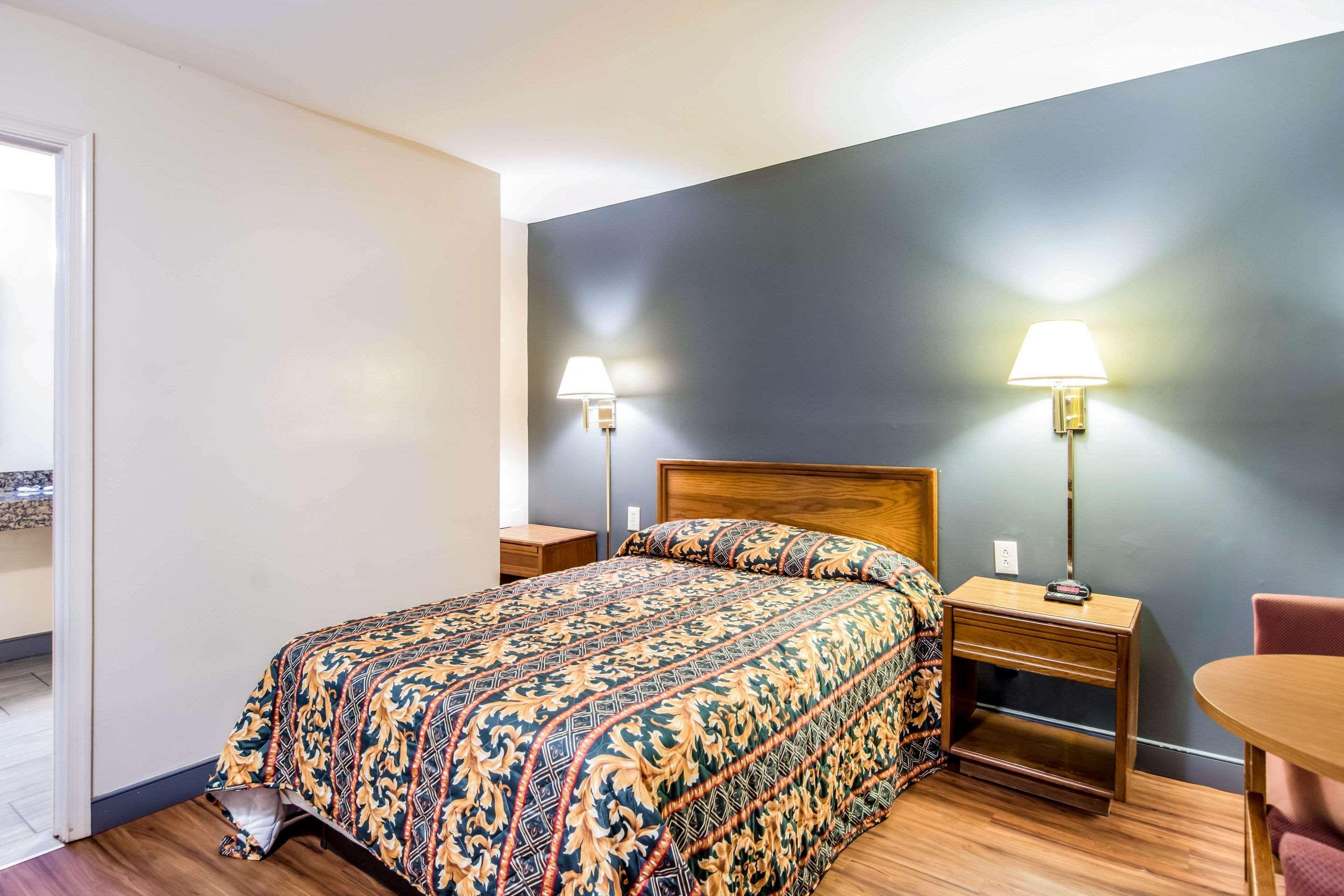 Rodeway South Inn Richmond