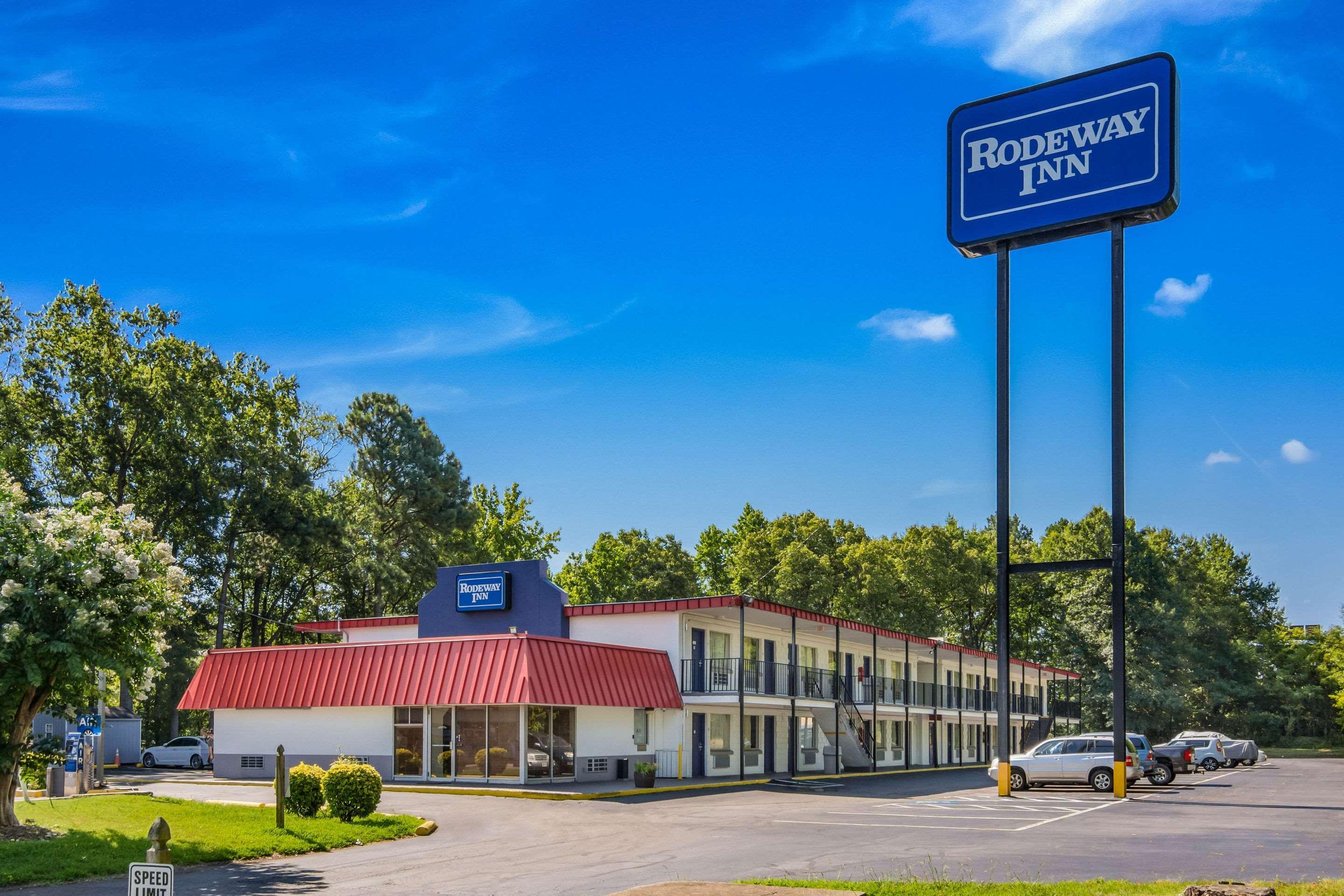 Rodeway South Inn Richmond