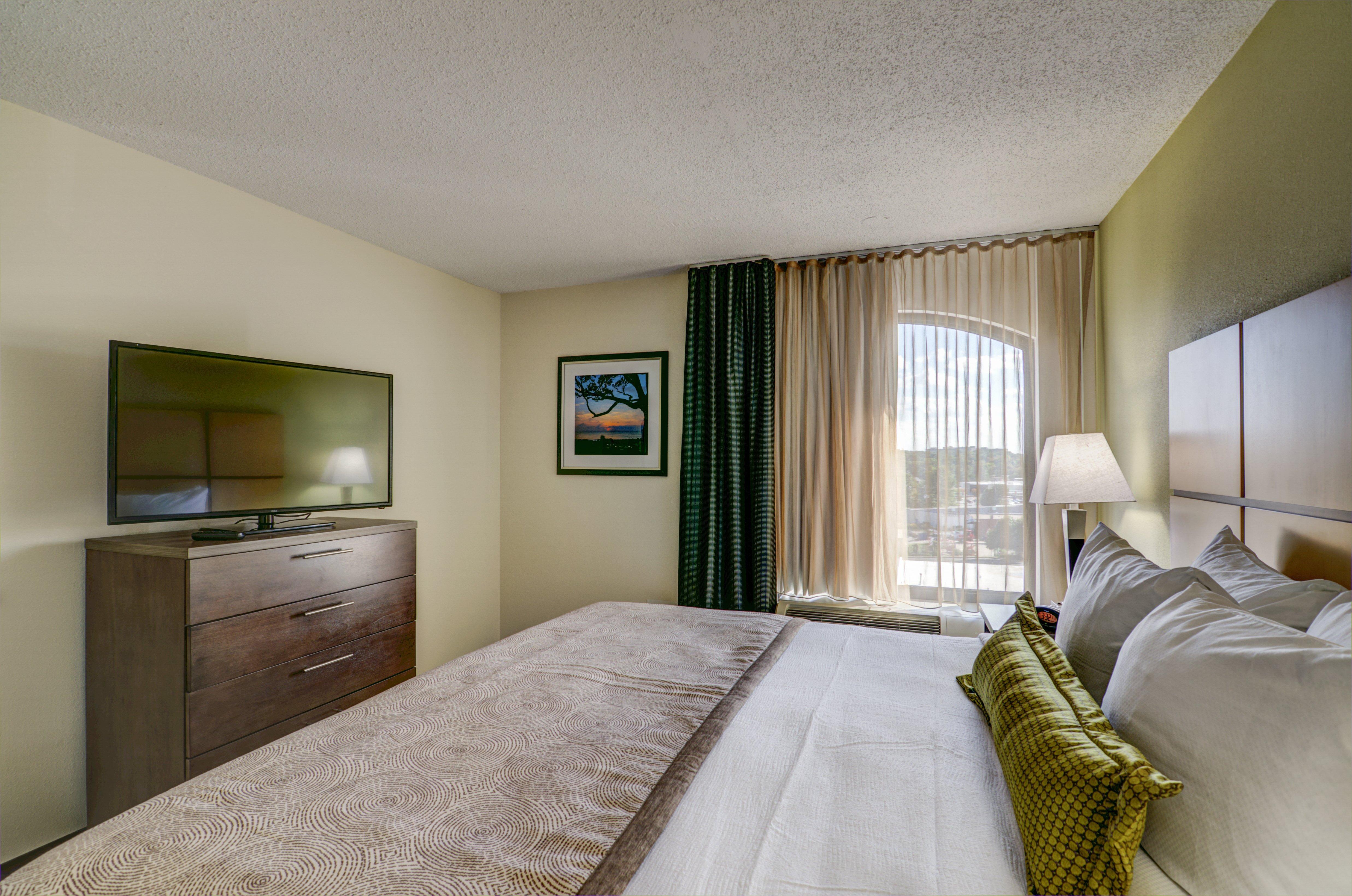 Candlewood - West Broad By Ihg Hotel