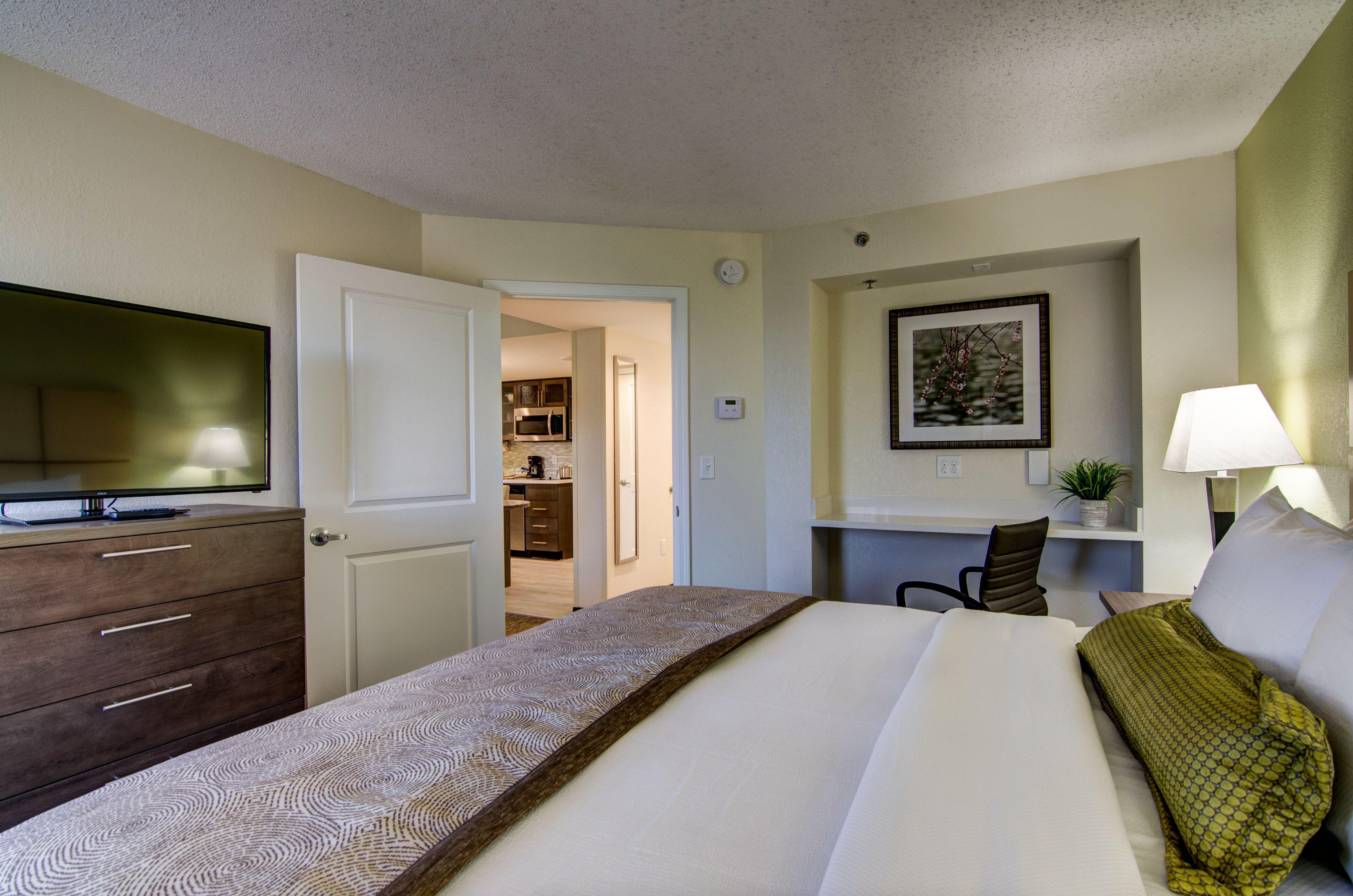 Hotel Candlewood - West Broad By Ihg