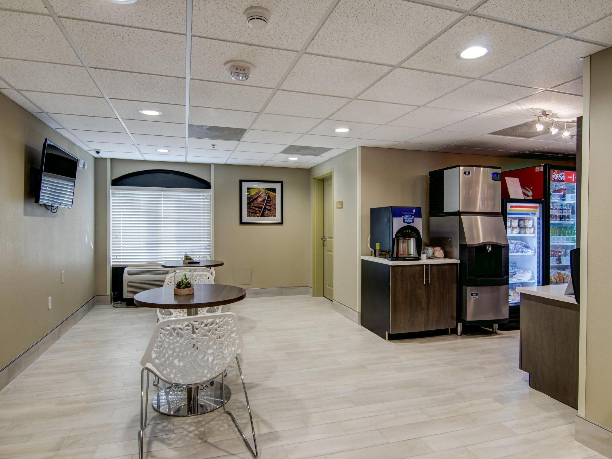 Candlewood - West Broad By Ihg 3*