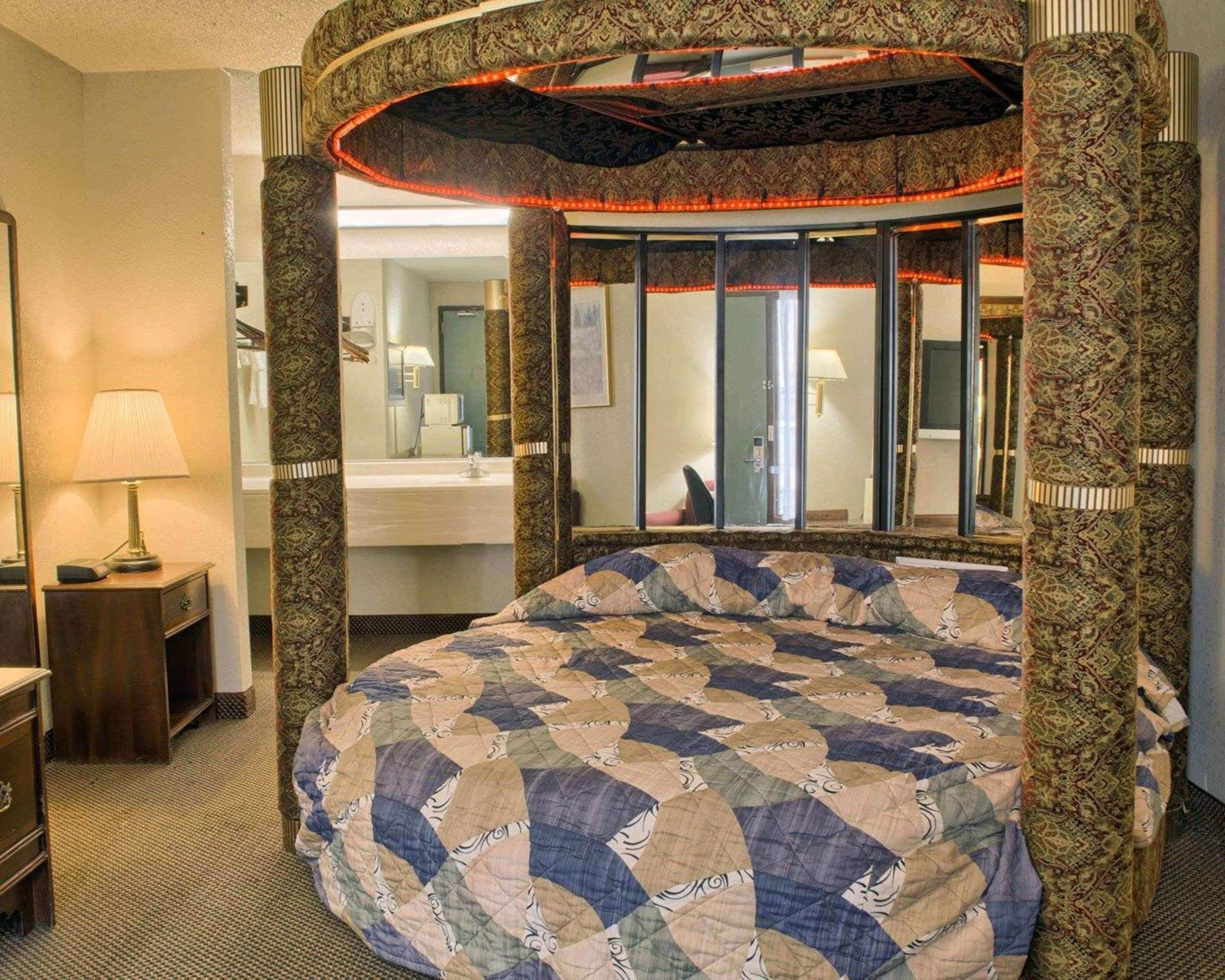 Hotel Rodeway Richmond
