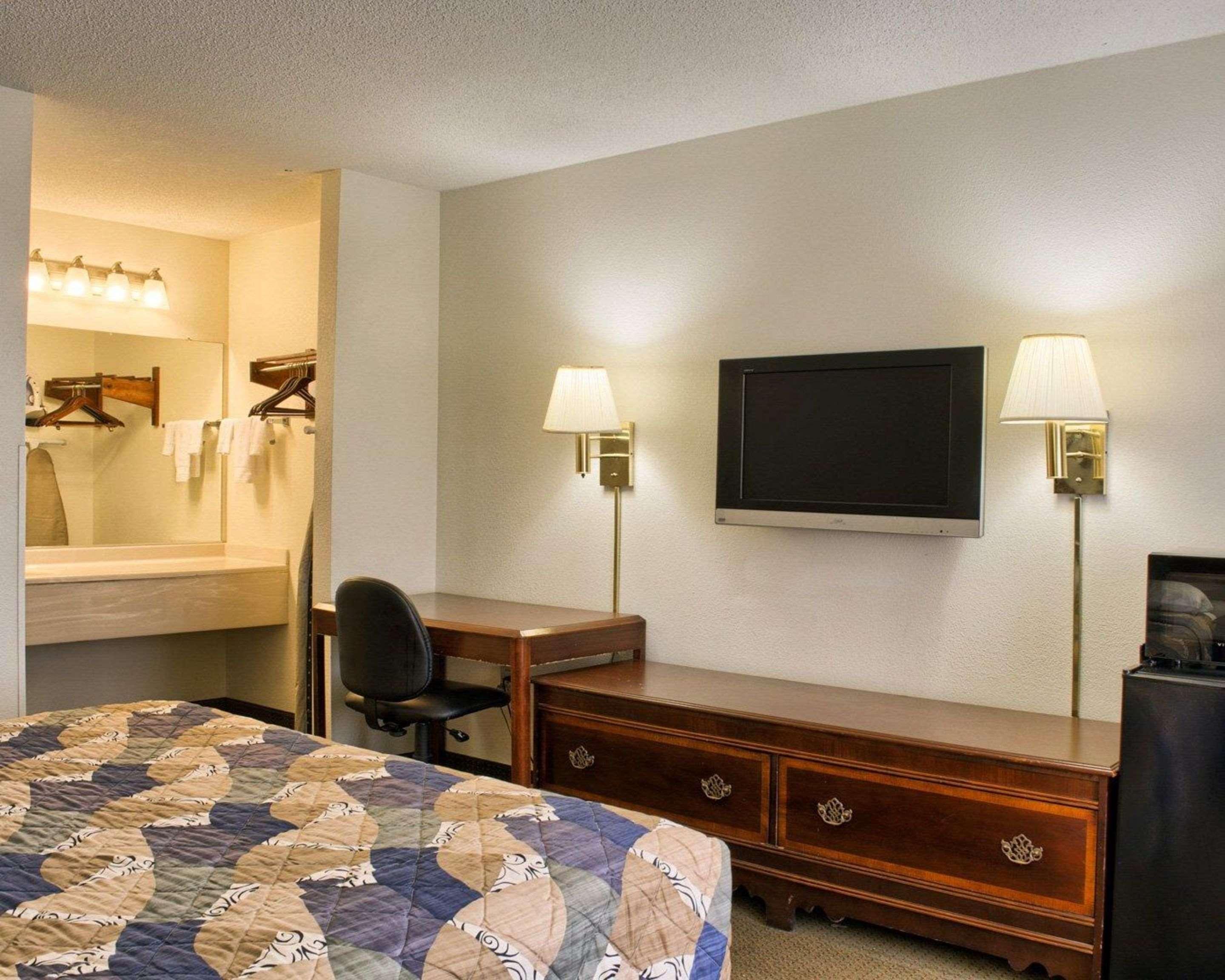 Hotel Rodeway Richmond